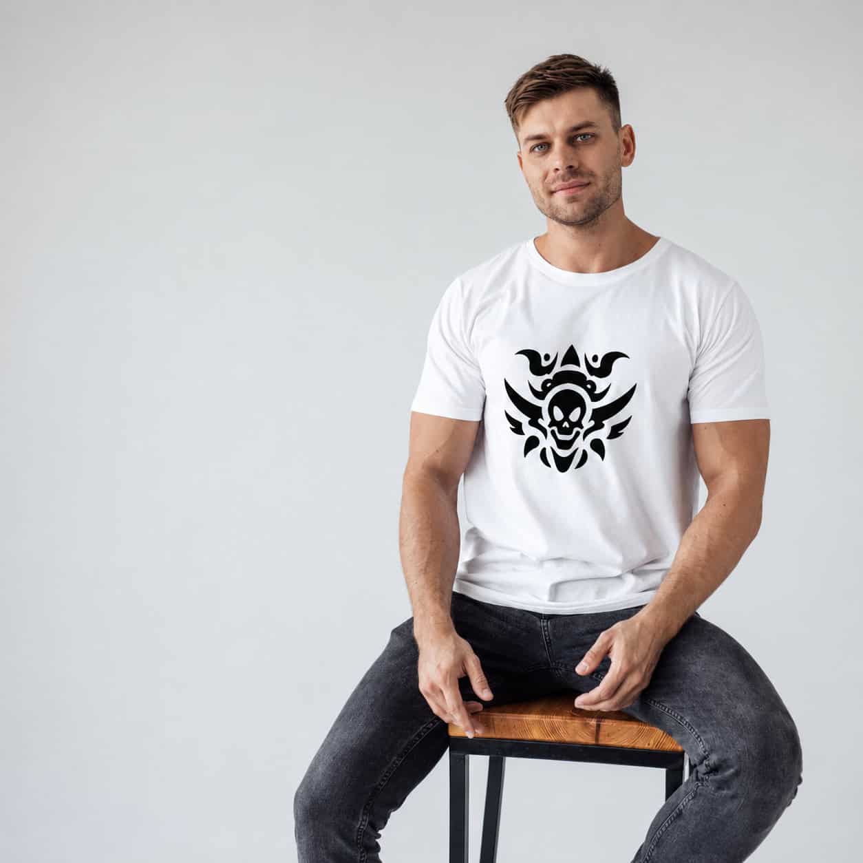 Men's Tribal Skull Graphic T-Shirt